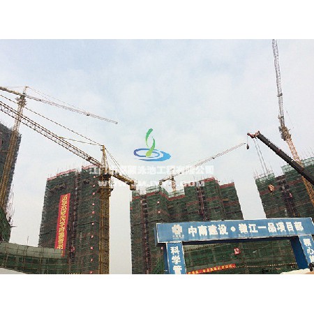 江門嶺江一品小區泳池